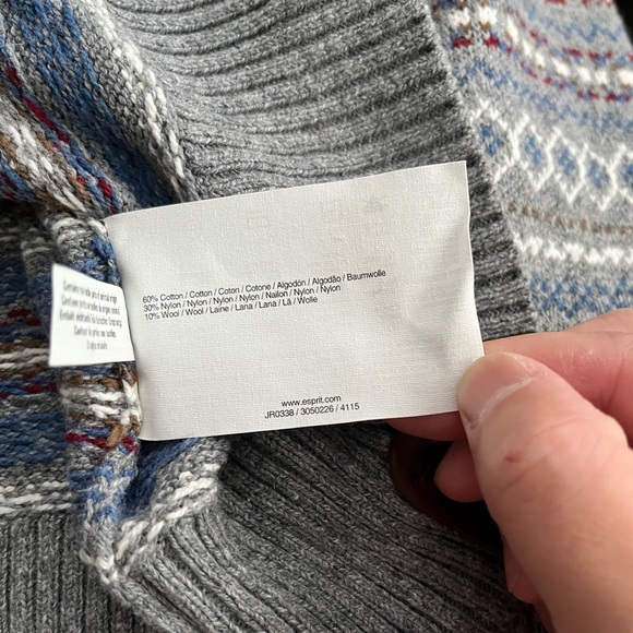 NWOT - ESPRIT Men’s Wool Blended V Neck Sweater - Size XL - Picture 6 of 6